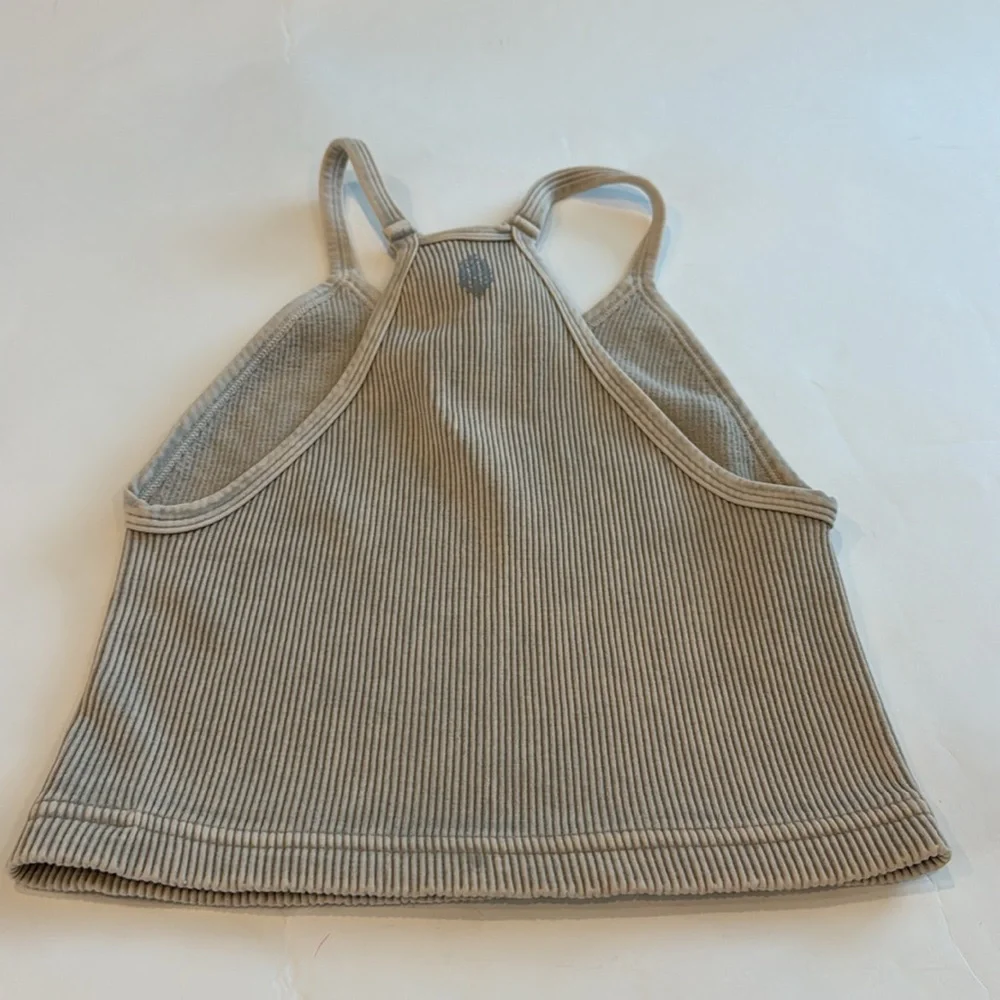 Free People NWOT Happiness Crop Tank in Stone Eagle Color, stretchy!